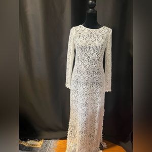 Divided Lace Beach Cover Up